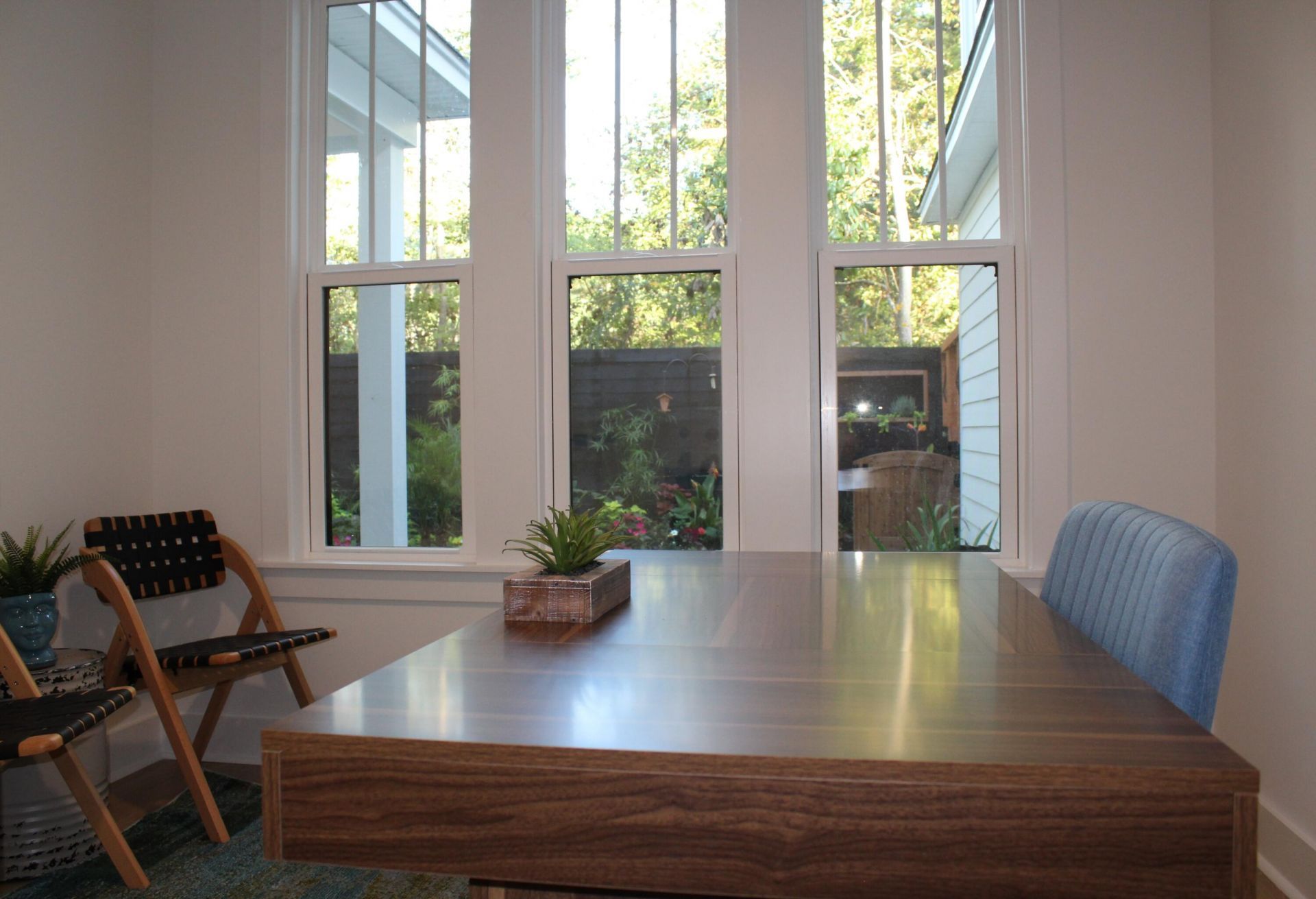 1047 Butterfly Lane Photo 7