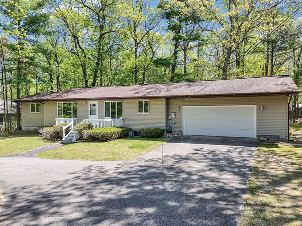 6412 E Higgins Lake Drive, Roscommon, MI 48653