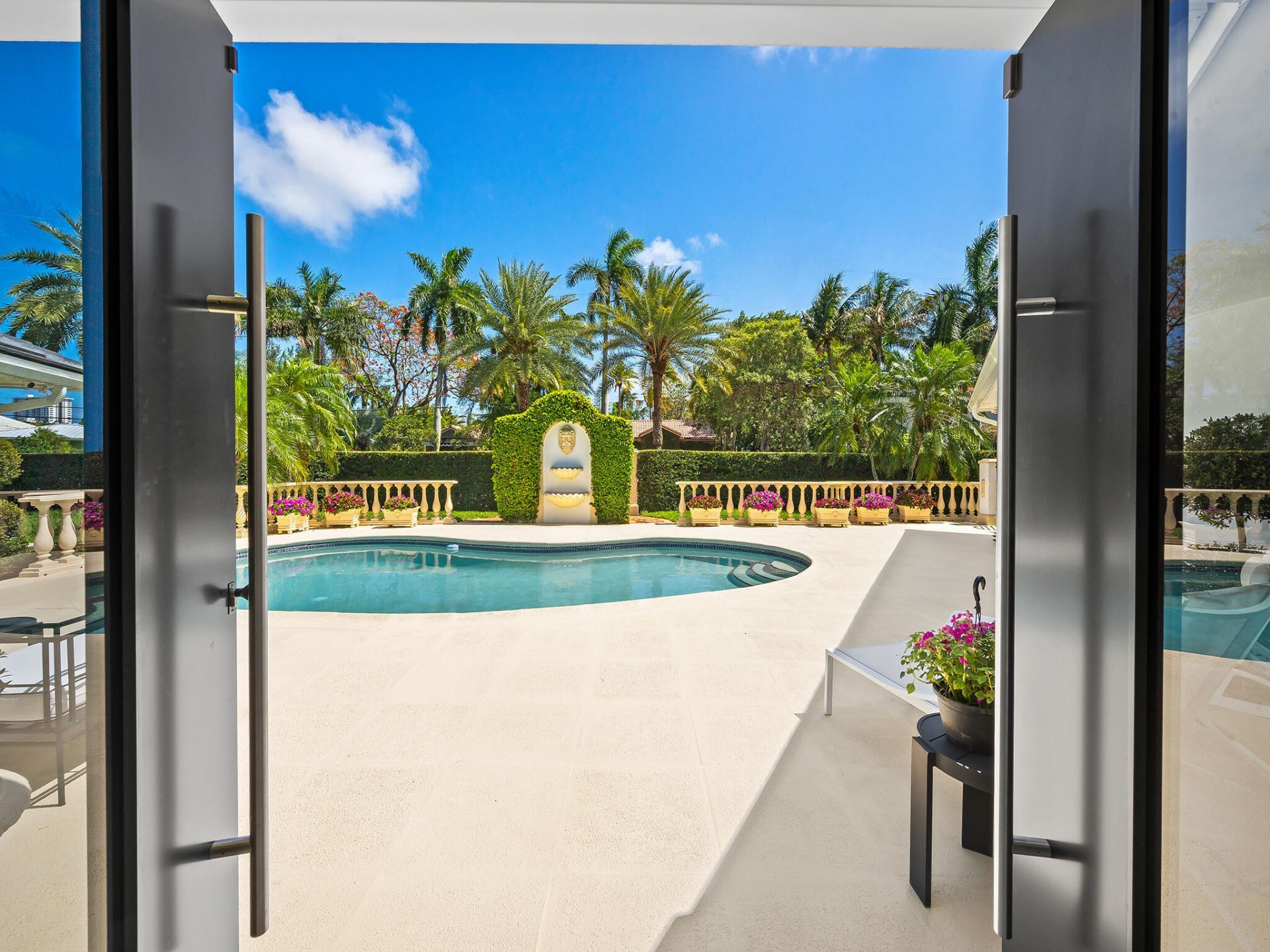 2831 NE 40th Street, Fort Lauderdale, FL 33308 Photo