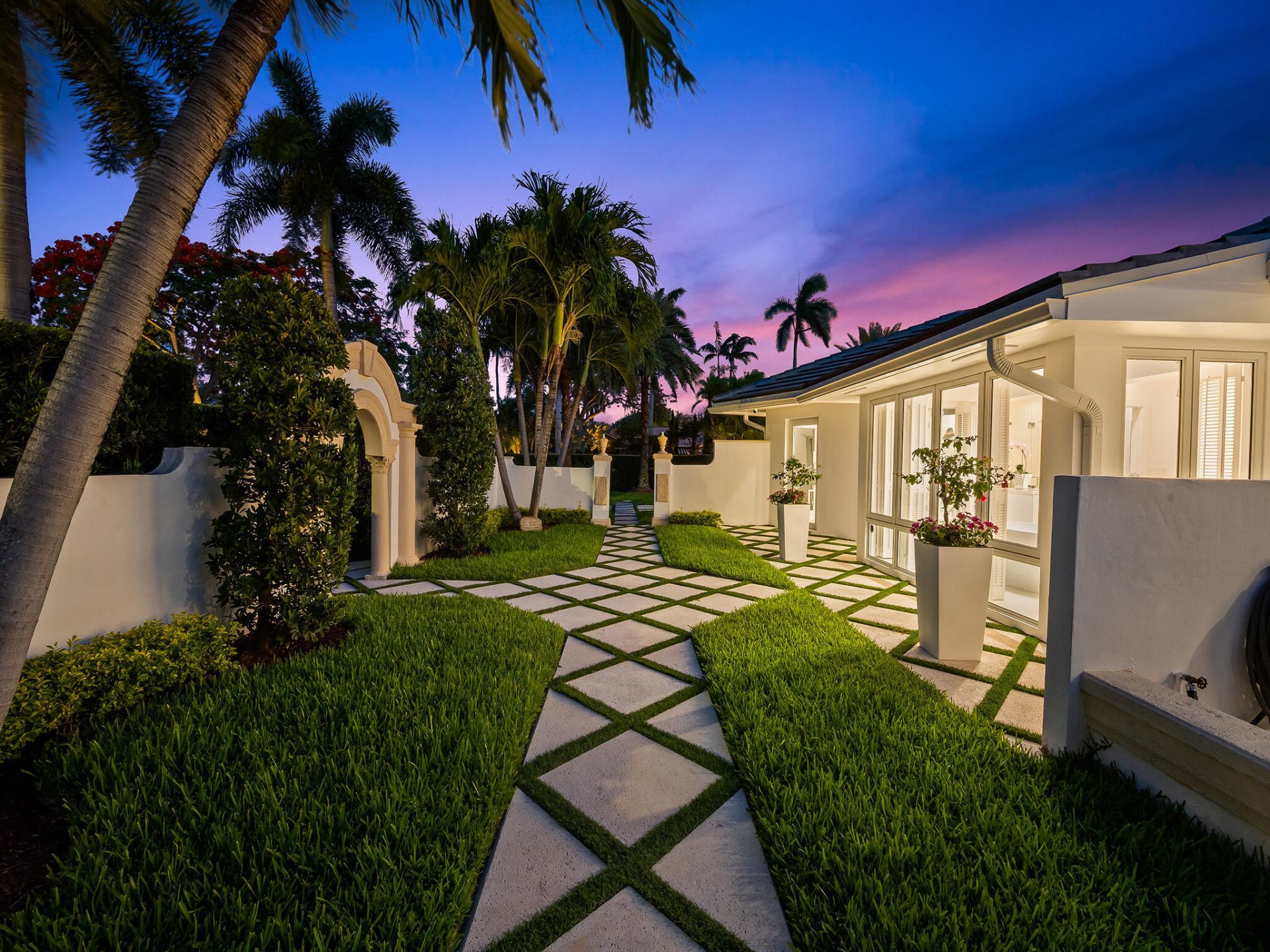 2831 NE 40th Street, Fort Lauderdale, FL 33308 Photo