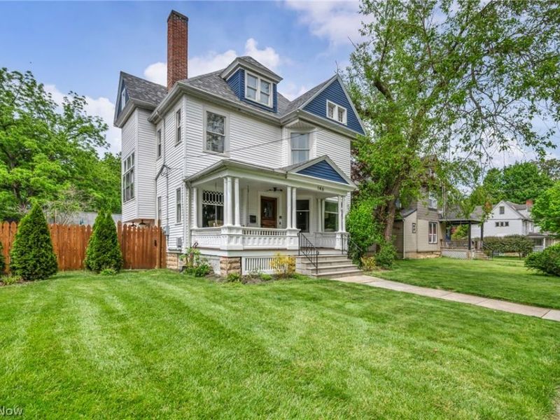 146 Harrison Street, Elyria, OH 44035 Photo 5