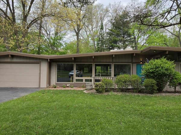 32619 Greenland Court, Livonia, MI 48154