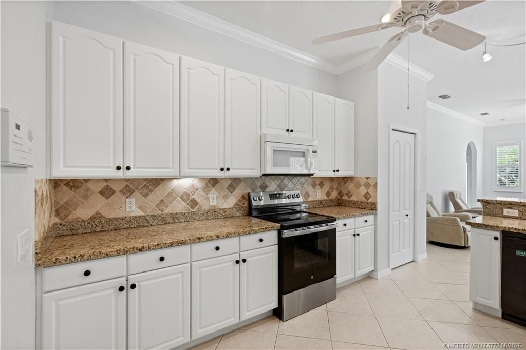 512 NW Sunflower Place, Jensen Beach, FL 34957 Photo