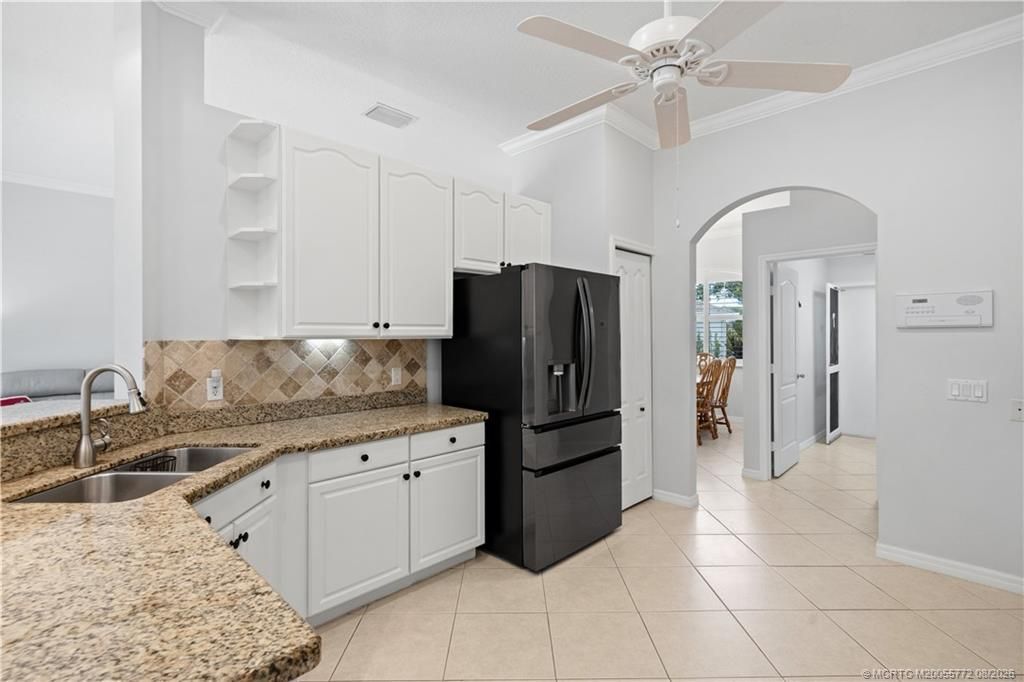 512 NW Sunflower Place, Jensen Beach, FL 34957 Photo