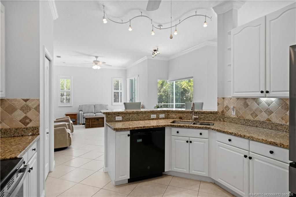 512 NW Sunflower Place, Jensen Beach, FL 34957 Photo