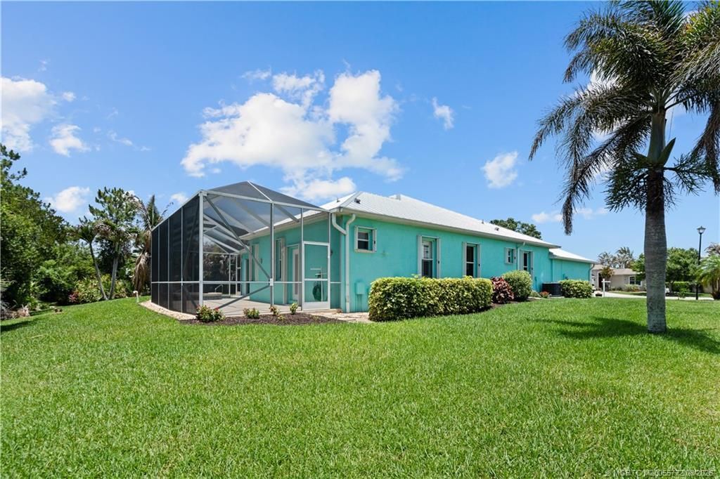 512 NW Sunflower Place, Jensen Beach, FL 34957 Photo