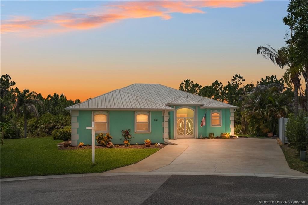 512 NW Sunflower Place, Jensen Beach, FL 34957 Photo