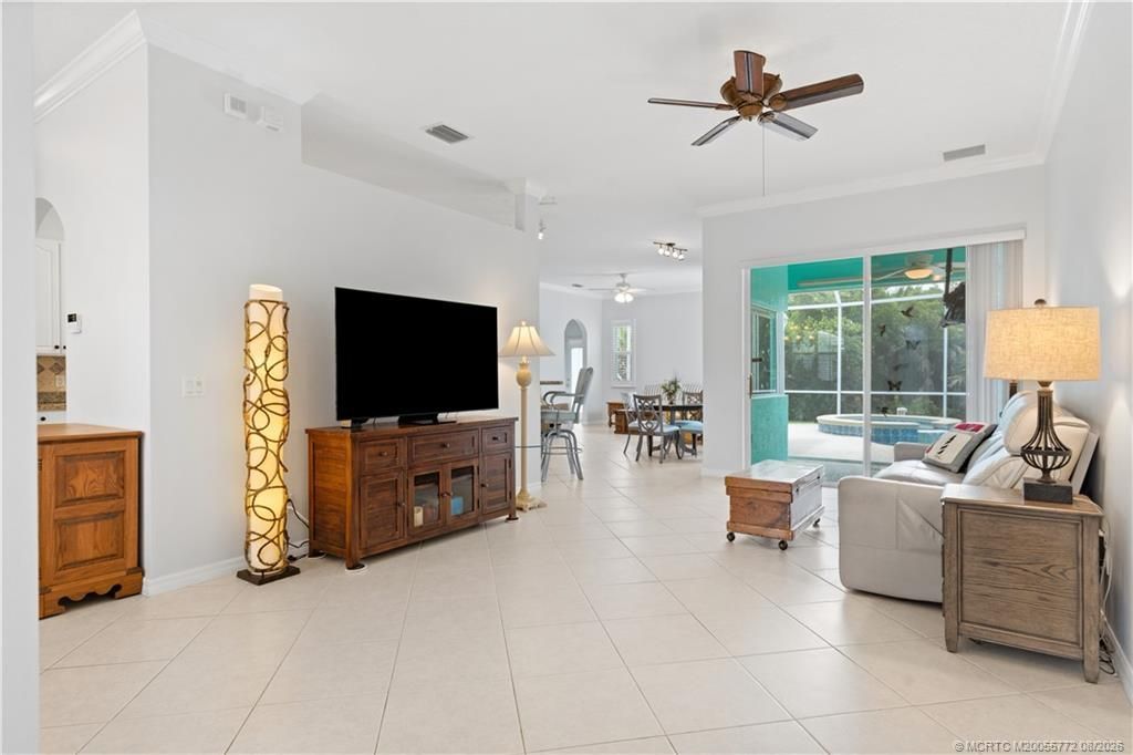 512 NW Sunflower Place, Jensen Beach, FL 34957 Photo