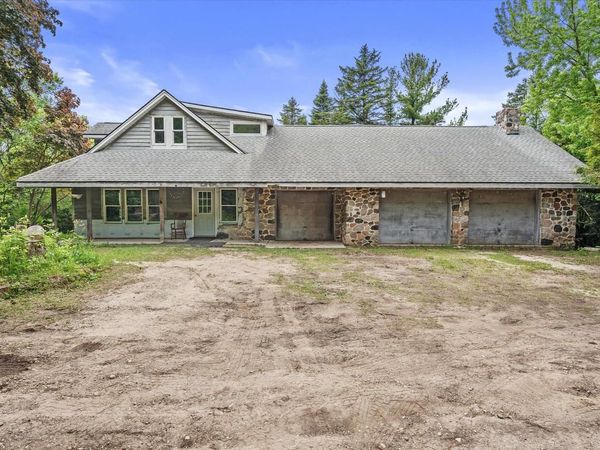 W330S7098 County Road E, Mukwonago, WI 53149