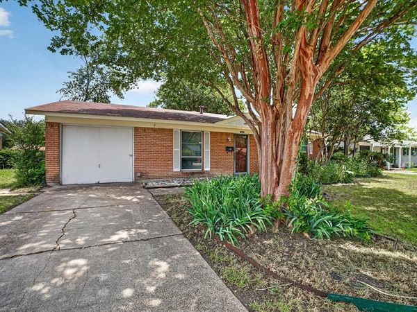 204 Island Drive, Richardson, TX 75081