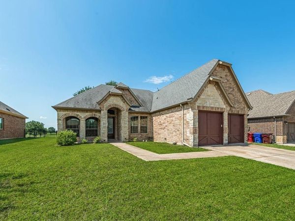 2516 Sabine Circle, Royse City, TX 75189