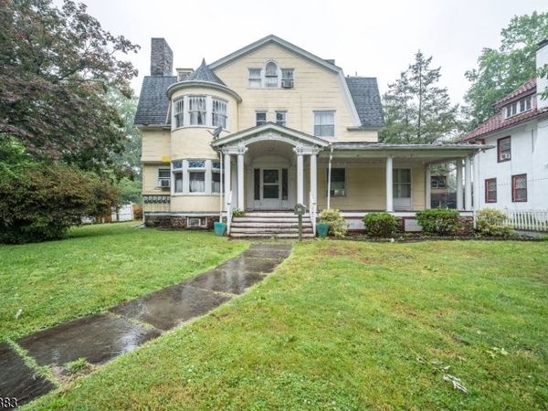 128 W 8Th St, Plainfield, NJ 07060