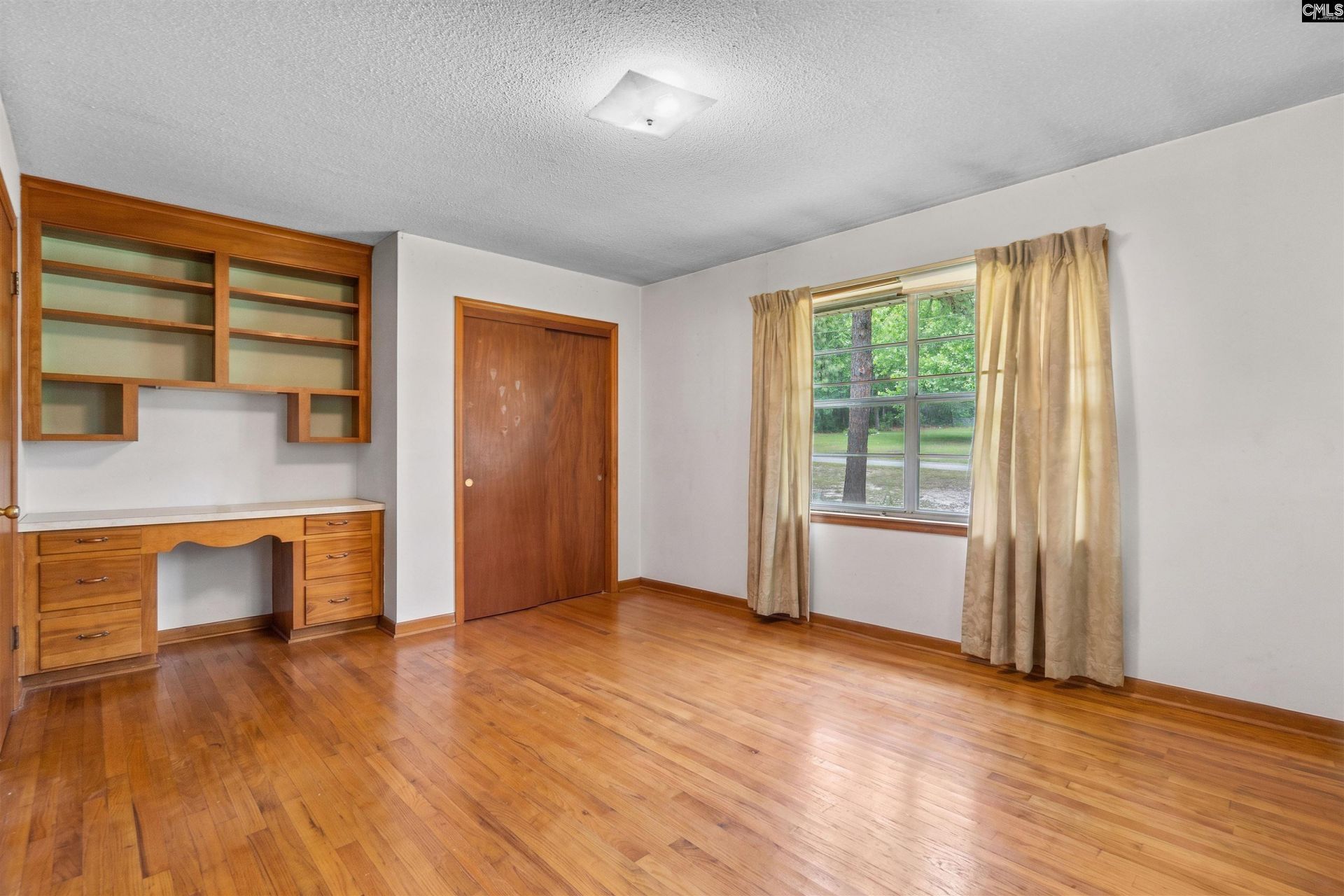 1041 Lynn Drive  Photo 22
