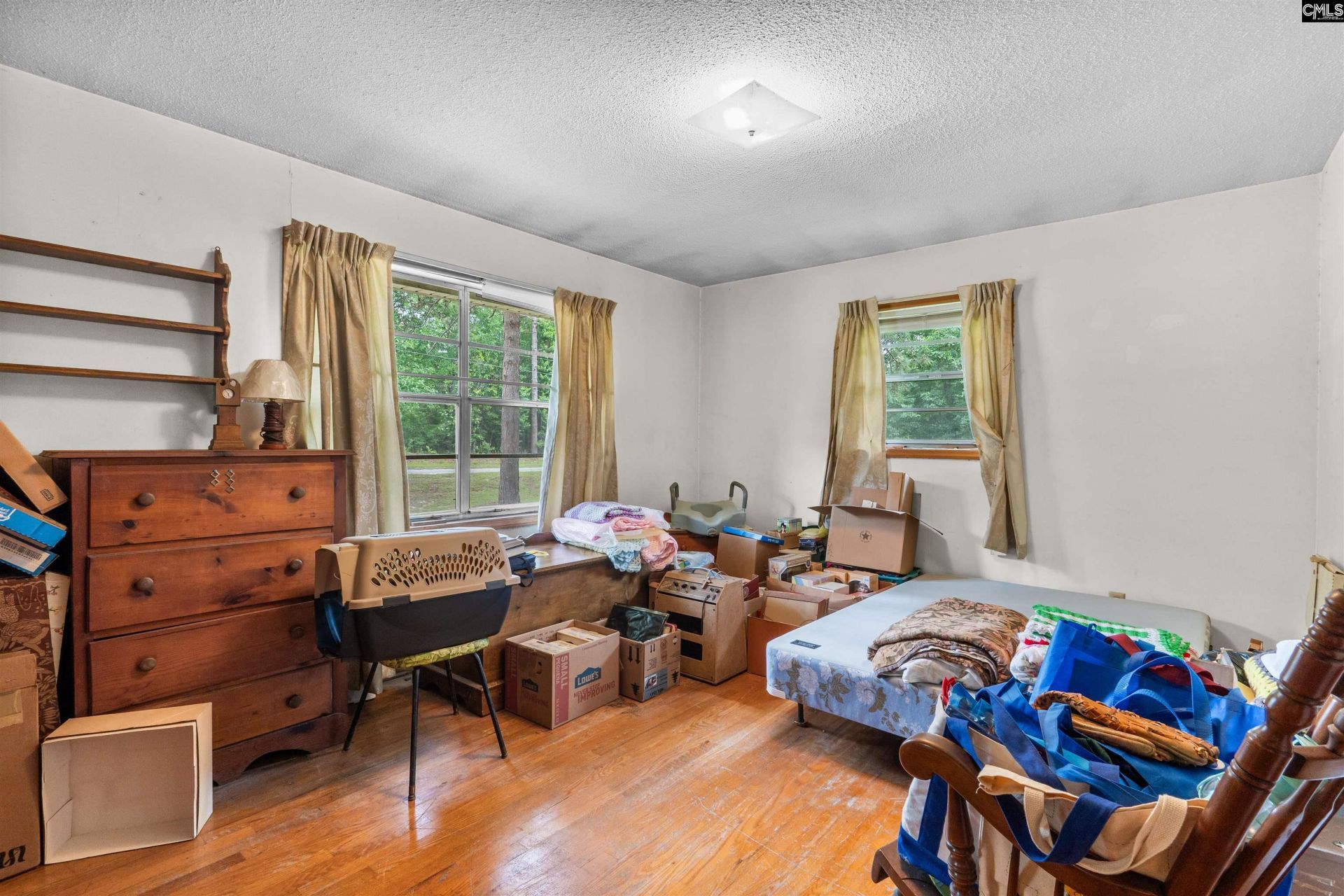 1041 Lynn Drive  Photo 24