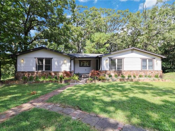 3620 W Dinsmore Trail , Fayetteville, AR 72704