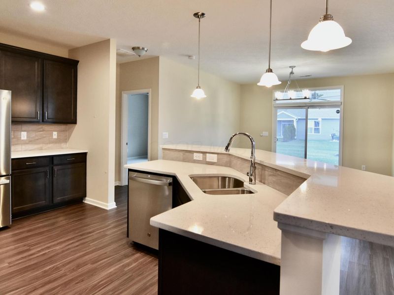 164 Broadmoore Boulevard , Pataskala, OH 43062 Photo 12