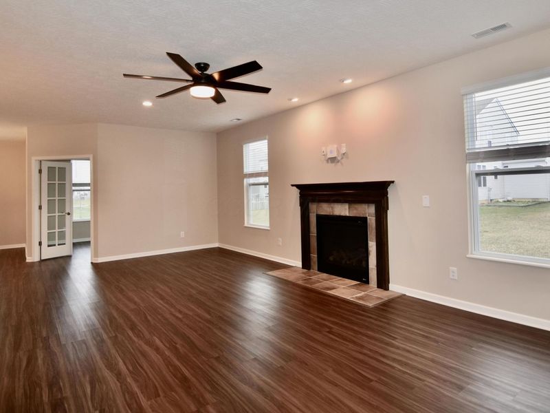 164 Broadmoore Boulevard , Pataskala, OH 43062 Photo 3