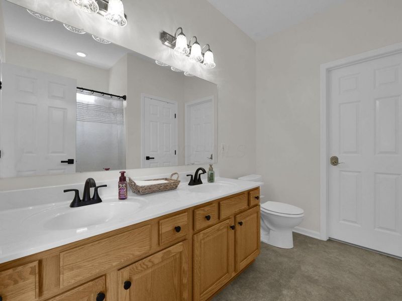 300 Waters Drive, Hebron, OH 43025 Photo 19