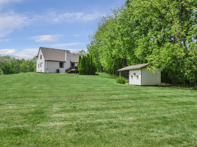 300 Waters Drive, Hebron, OH 43025 Photo 35