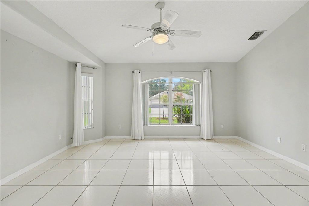 525 Belfast Terrace, Sebastian, FL 32958 Photo