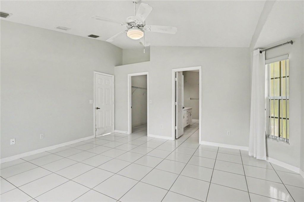 525 Belfast Terrace, Sebastian, FL 32958 Photo