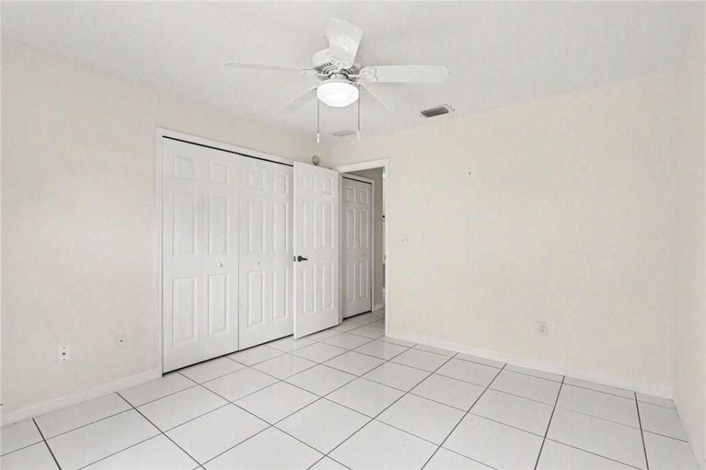 525 Belfast Terrace, Sebastian, FL 32958 Photo