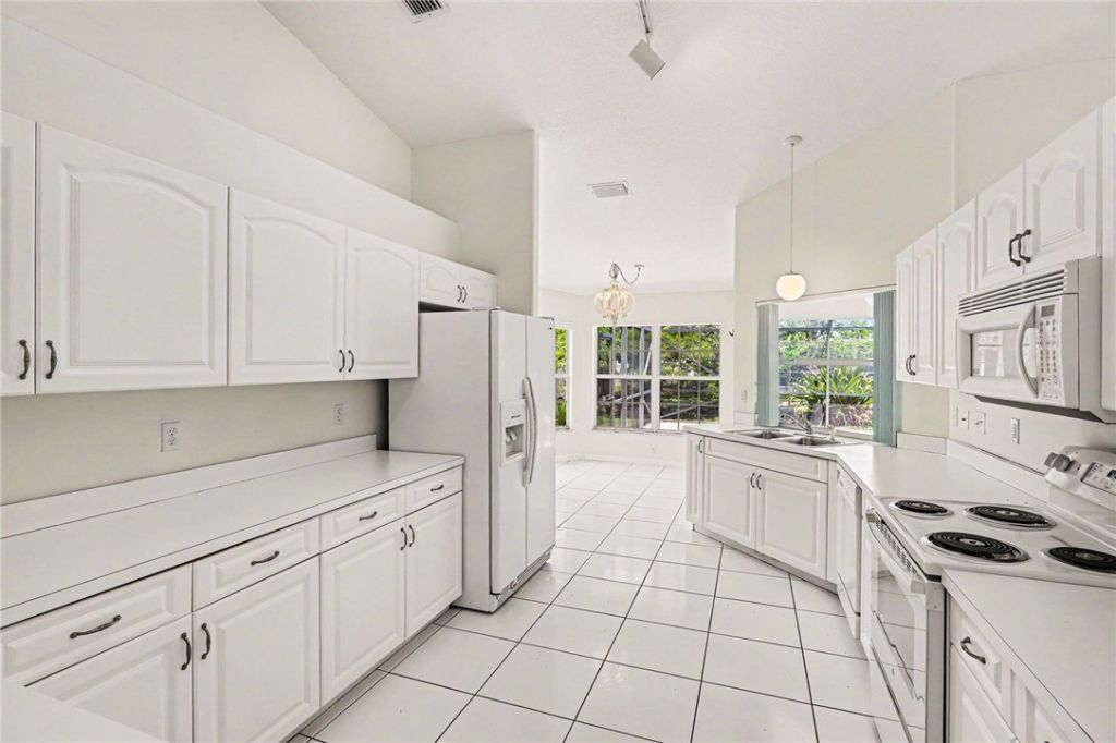 525 Belfast Terrace, Sebastian, FL 32958 Photo