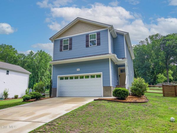 704 Pinecrest Street, Carthage, NC 28327
