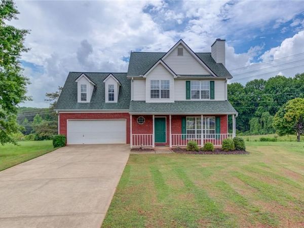 4601 Sweetbriar Court , Gainesville, GA 30507