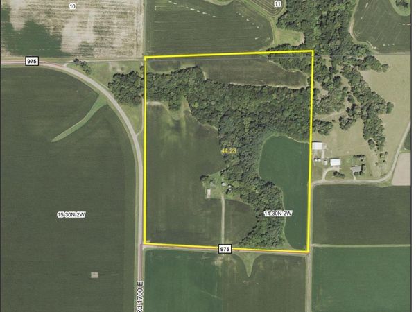 1712 TAX SCHOOL Road, Lacon, IL 61540