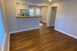 1105 Sunnyside Drive photo 4