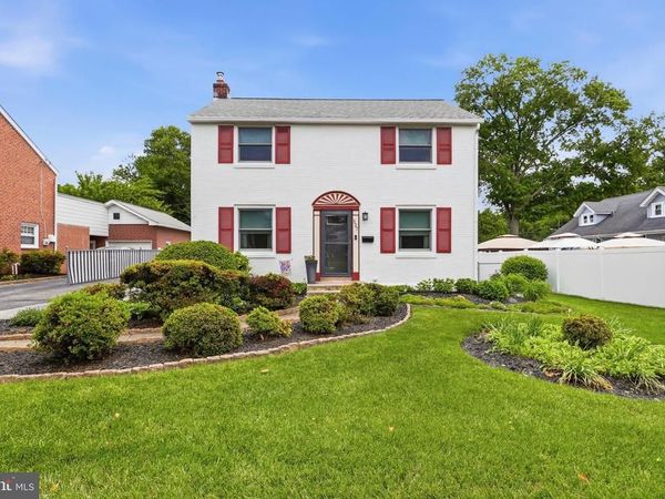527 SAXER AVENUE , SPRINGFIELD, PA 19064