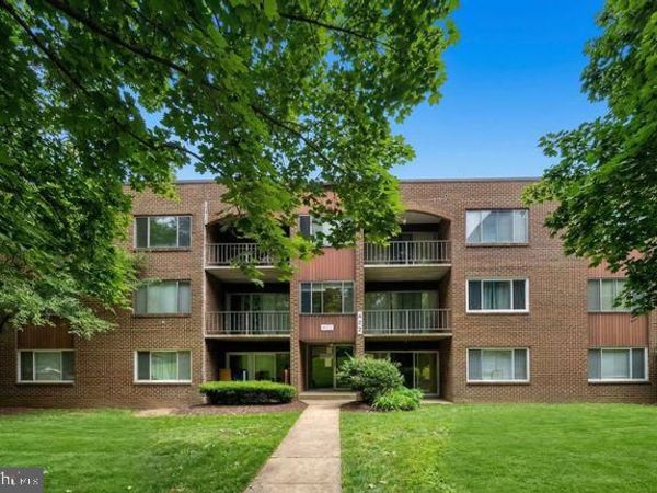 422 GIRARD STREET , Unit 132, GAITHERSBURG, MD 20877