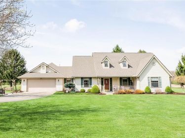 10535 Frederick Pike, Vandalia, OH 45377