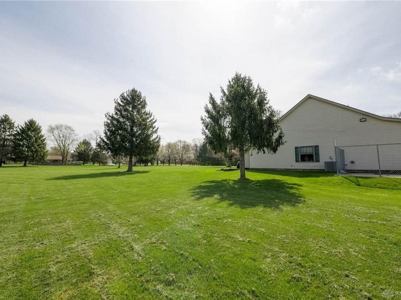 10535 Frederick Pike, Vandalia, OH 45377 Photo 13