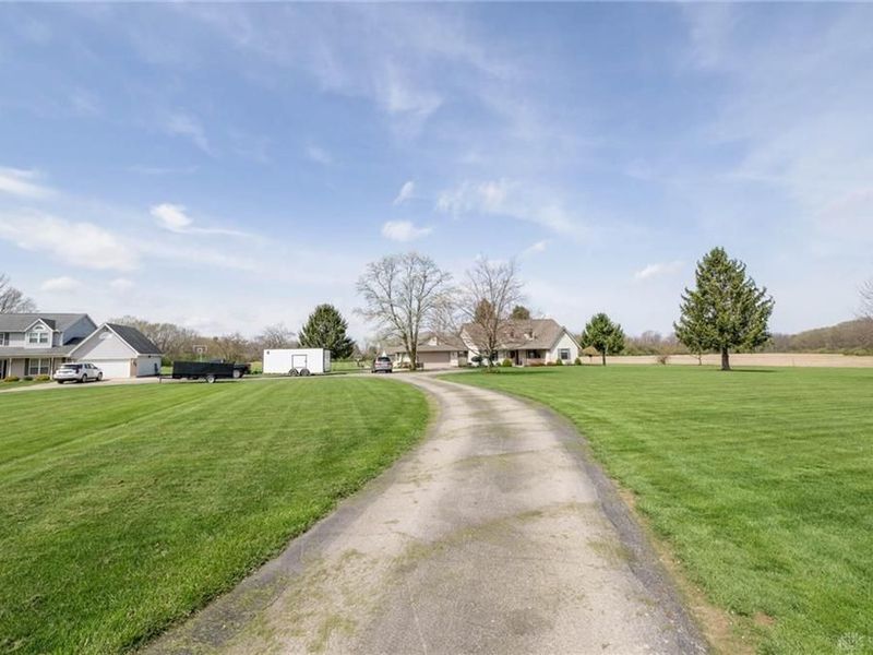 10535 Frederick Pike, Vandalia, OH 45377 Photo 14