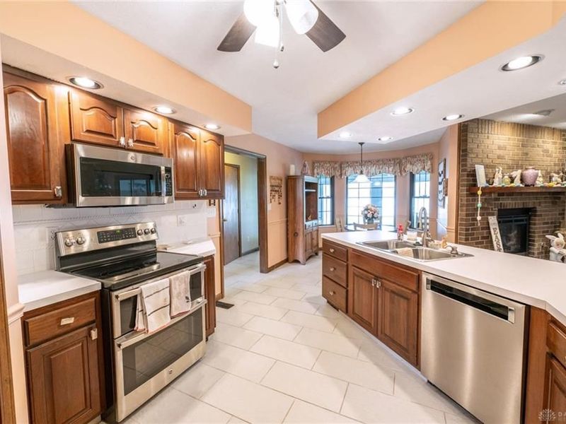 10535 Frederick Pike, Vandalia, OH 45377 Photo 25