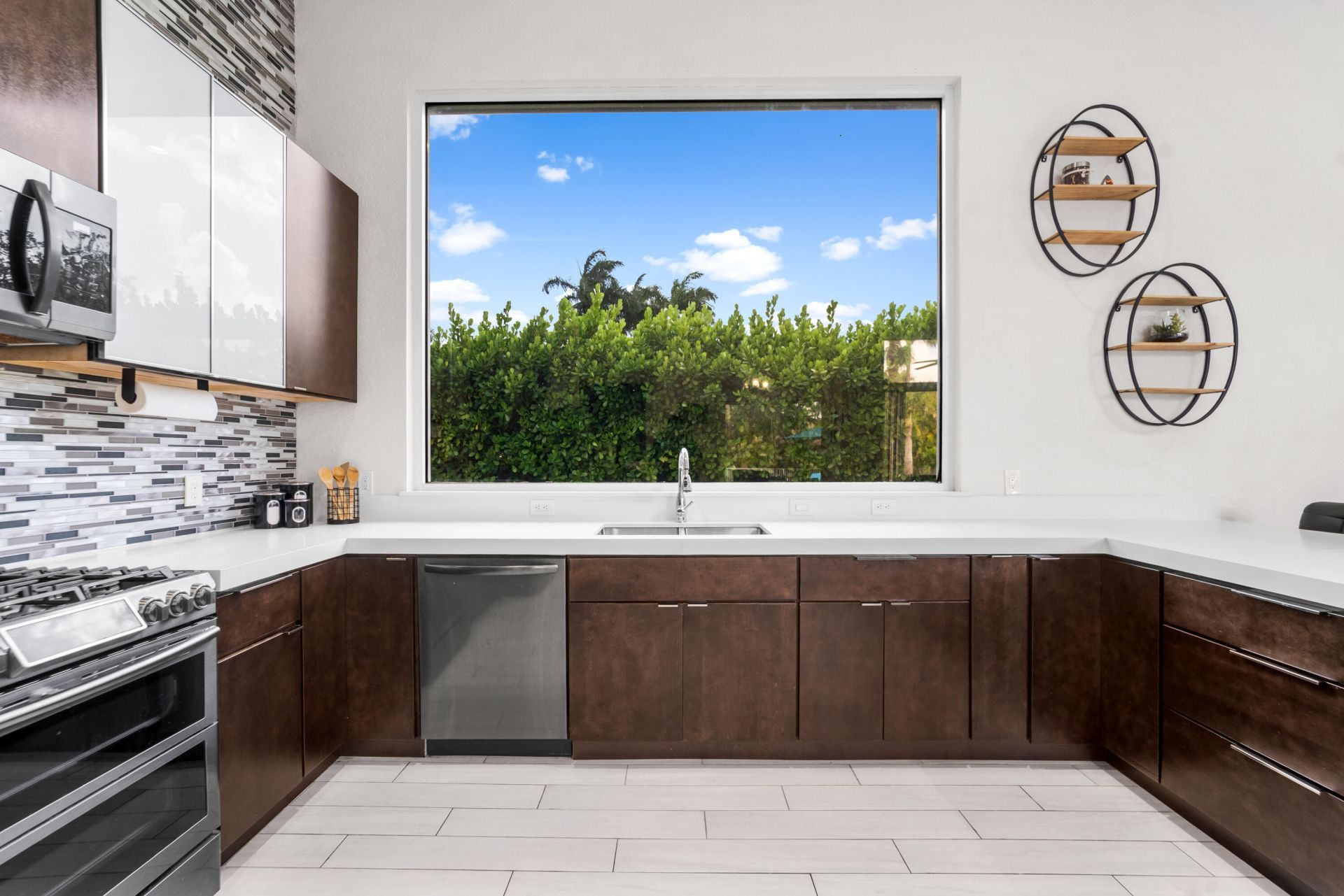 6569 NW 103rd Terrace, Parkland, FL 33076 Photo