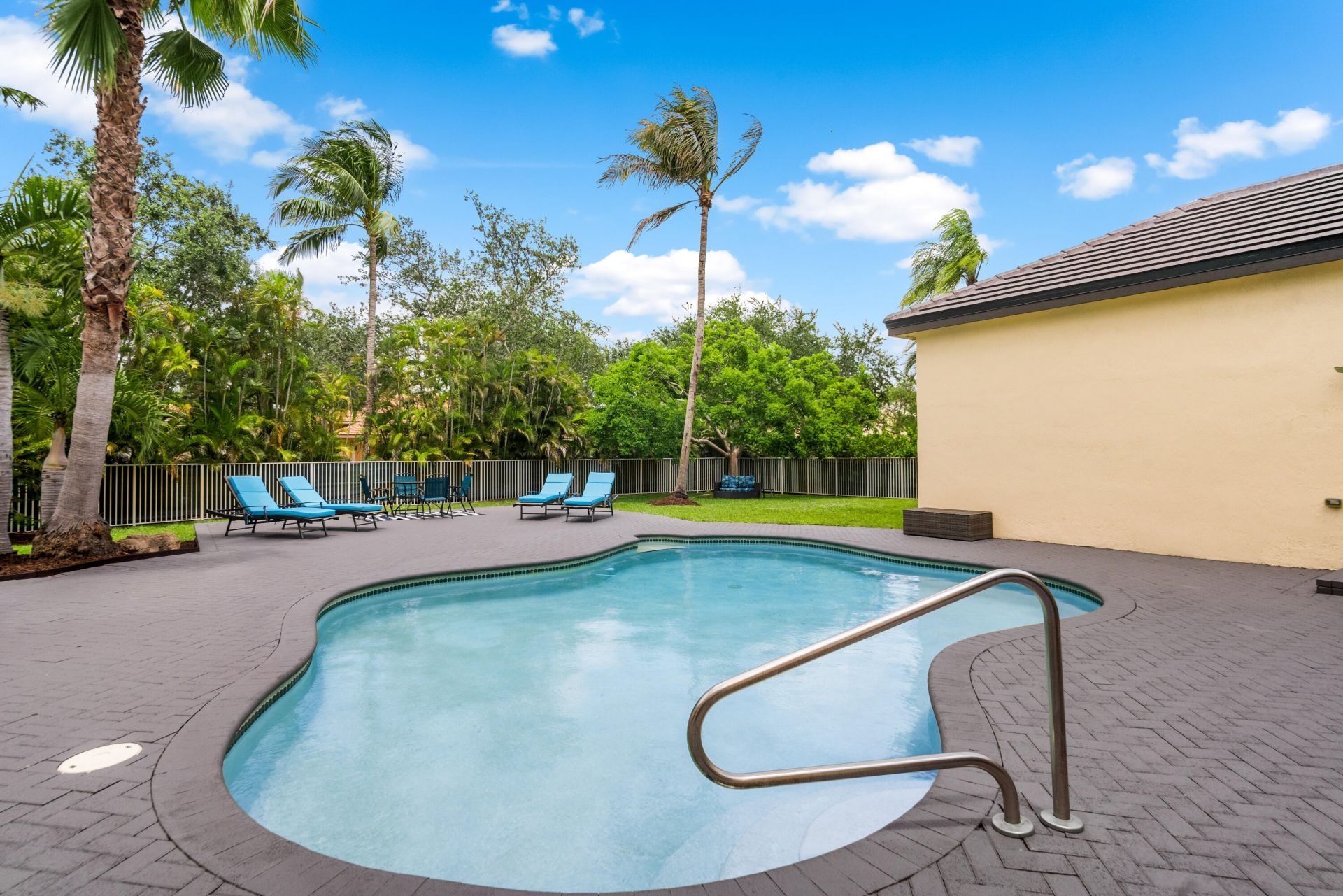 6569 NW 103rd Terrace, Parkland, FL 33076 Photo