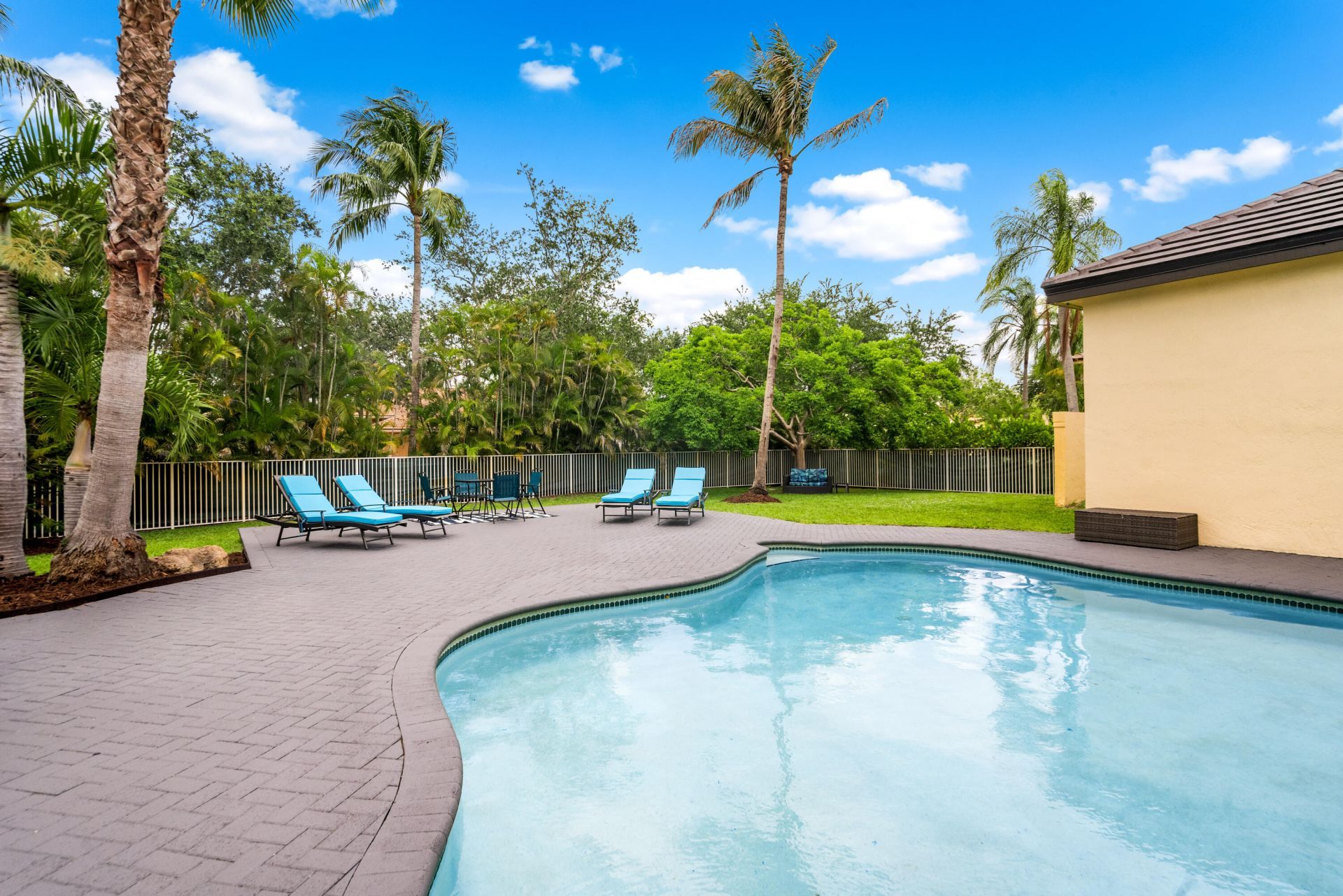6569 NW 103rd Terrace, Parkland, FL 33076 Photo