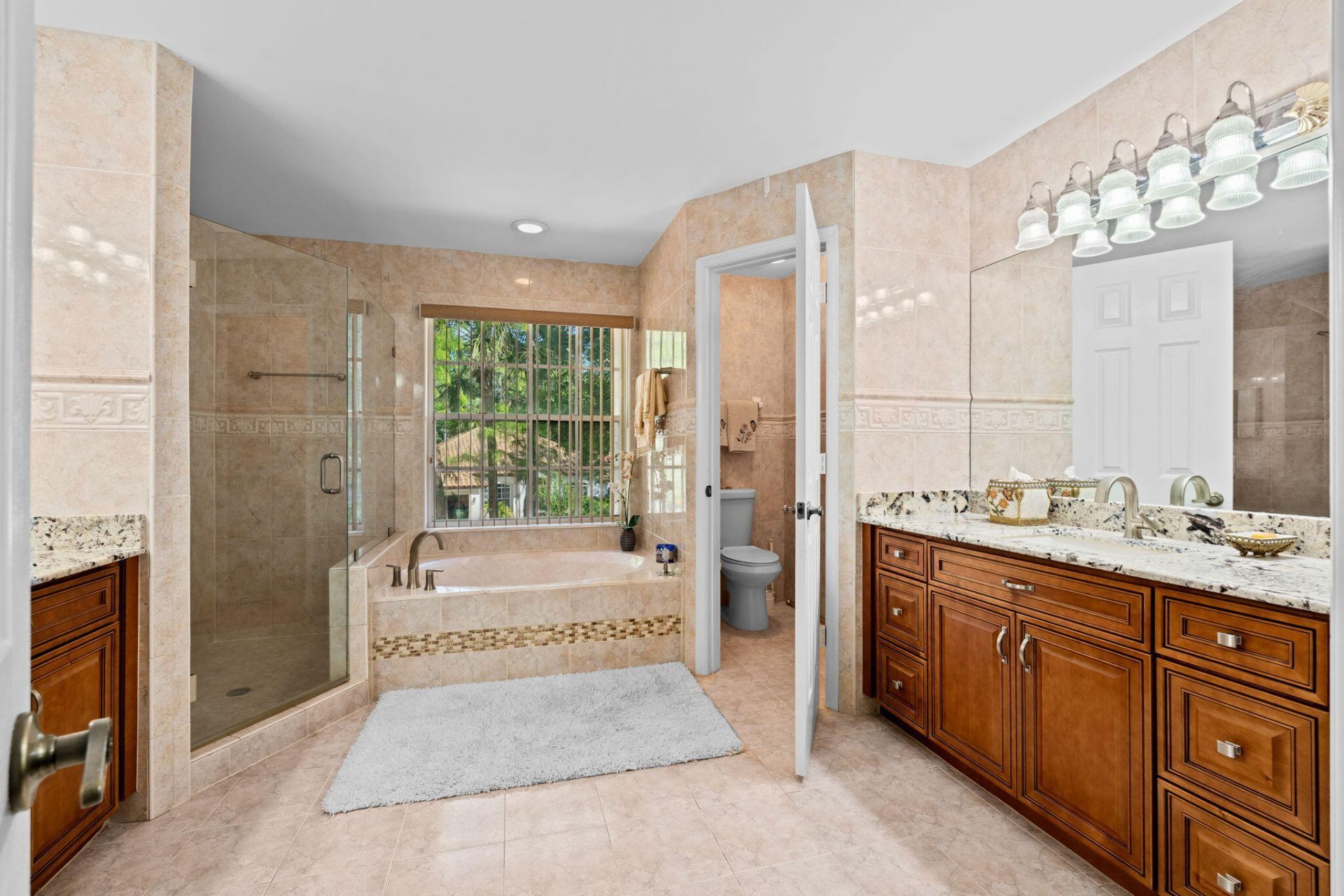 5304 NW 66th Avenue, Lauderhill, FL 33319 Photo