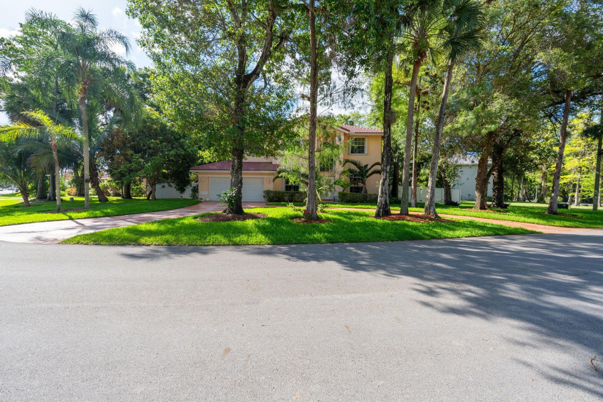 5304 NW 66th Avenue, Lauderhill, FL 33319 Photo
