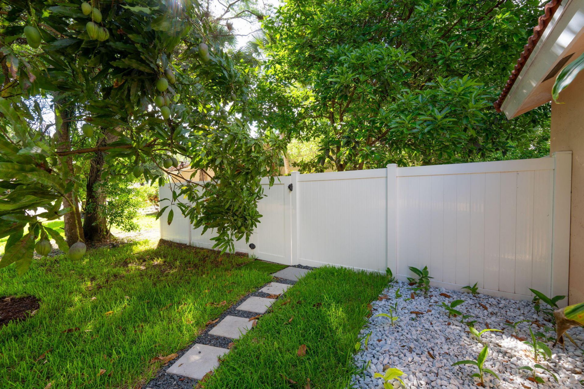 5304 NW 66th Avenue, Lauderhill, FL 33319 Photo