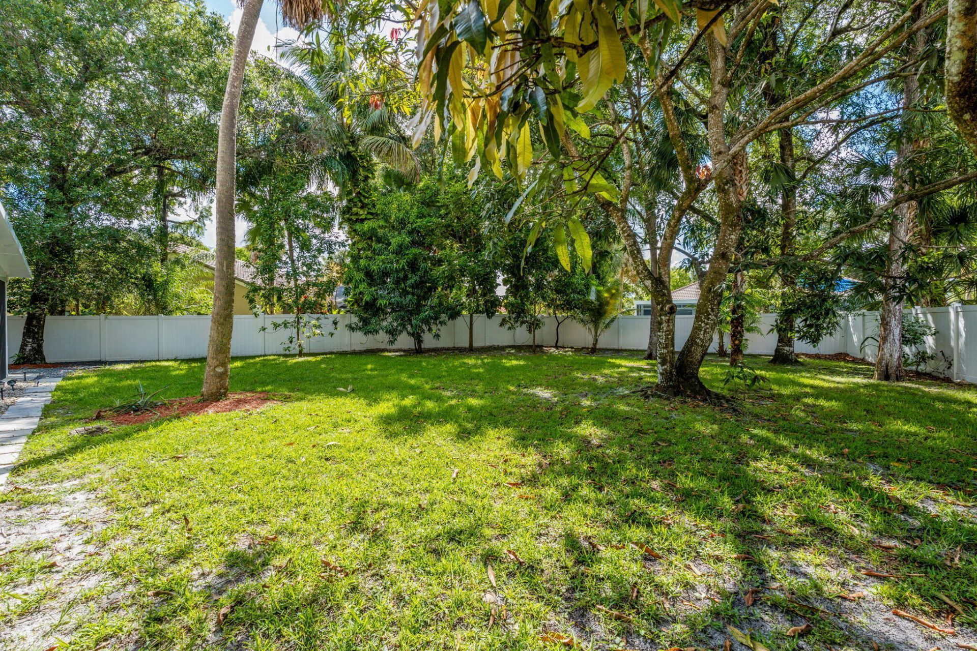 5304 NW 66th Avenue, Lauderhill, FL 33319 Photo