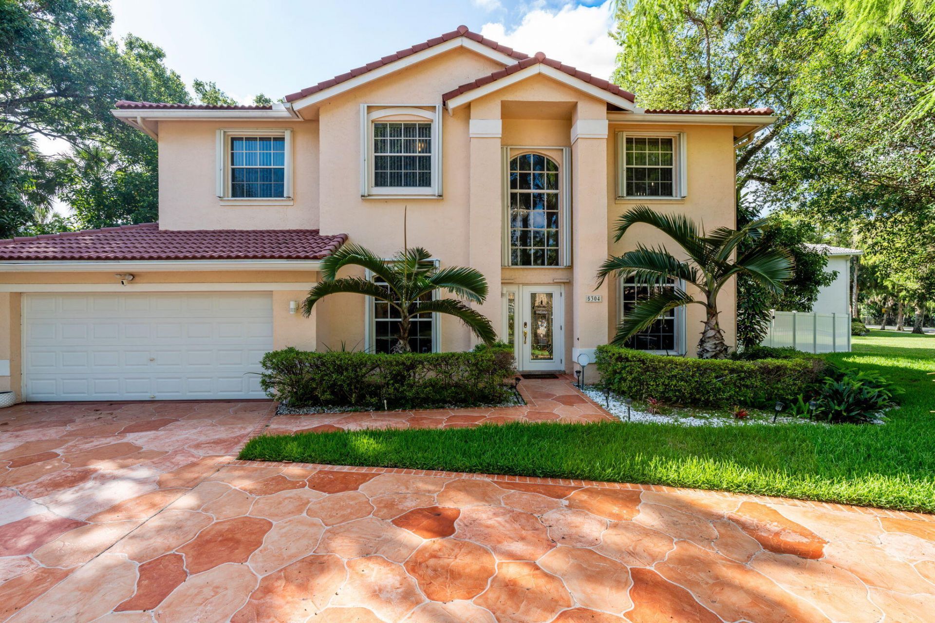5304 NW 66th Avenue, Lauderhill, FL 33319 Photo