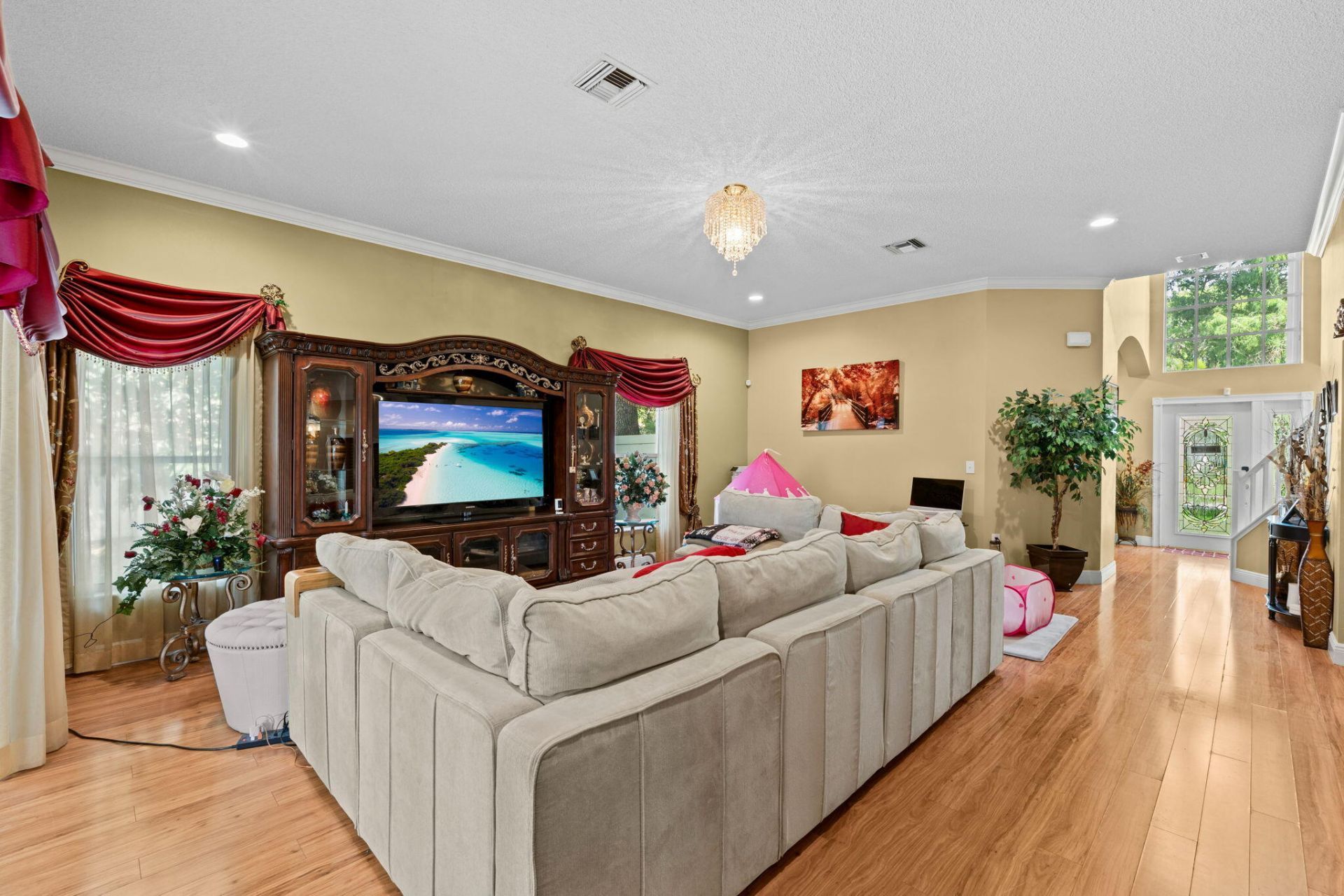5304 NW 66th Avenue, Lauderhill, FL 33319 Photo
