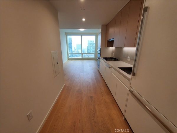 877 Francisco, Unit 3003, Los Angeles, CA 90017