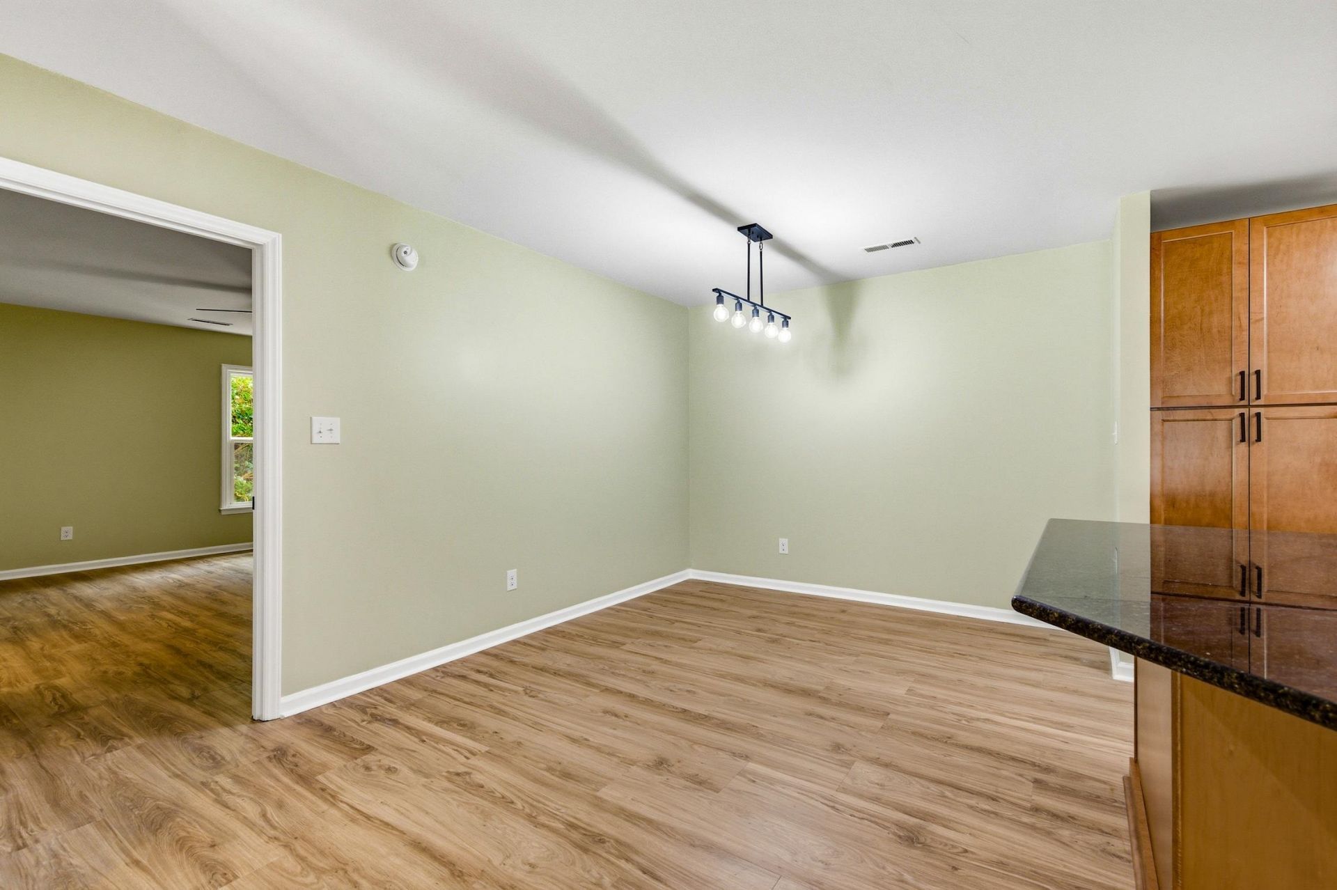 804 Mary Ana Ct.  Photo 6