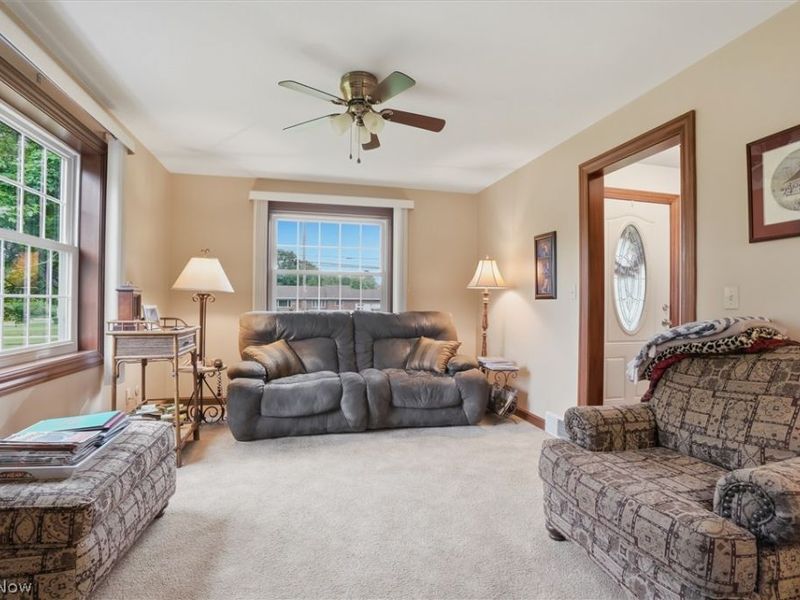 359 Walnut Street, Leetonia, OH 44431 Photo 11