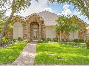 7112 White Tail Trail, Fort Worth, TX 76132